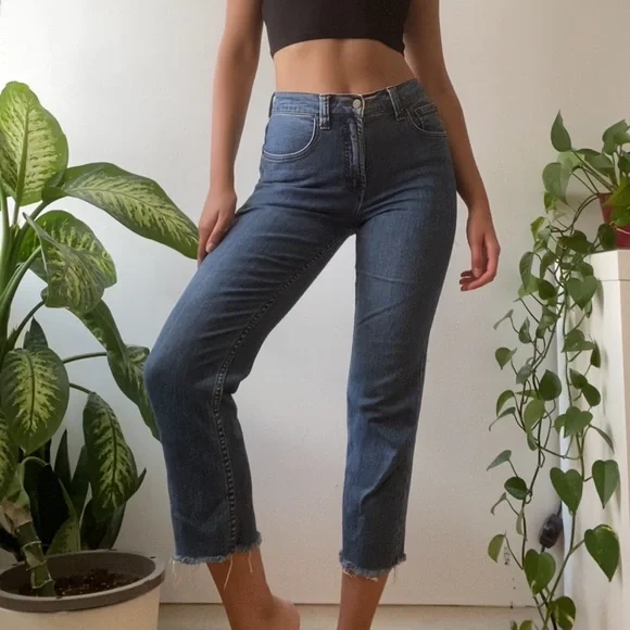 Vintage mid rise raw hem jeans - Picture 3 of 4